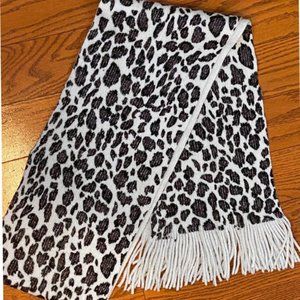 LIKE NEW! Lurex Blend Leopard Print Shimmer Fringed Scarf